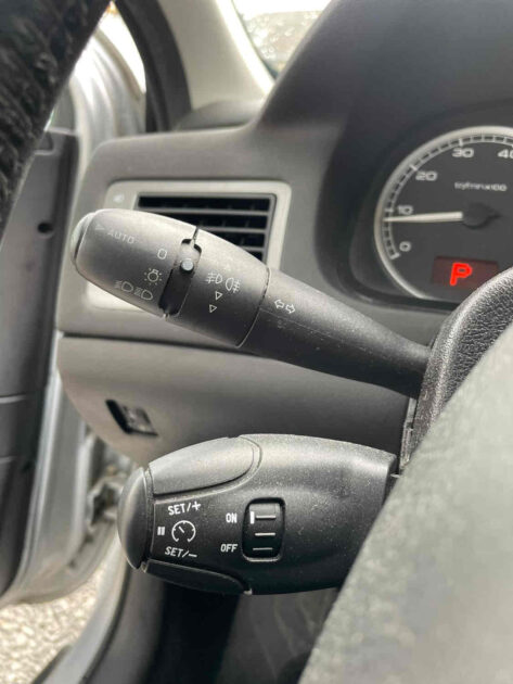 PEUGEOT 307 2004