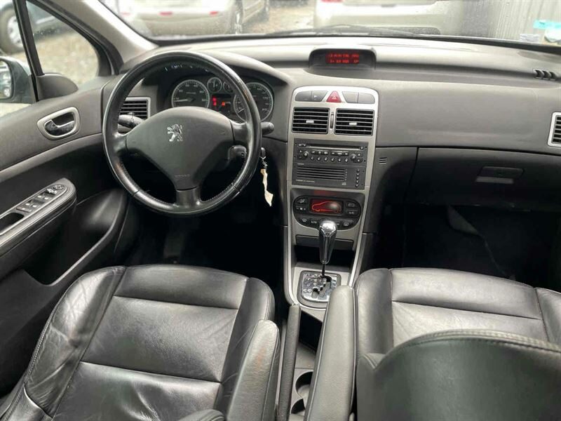 PEUGEOT 307 2004