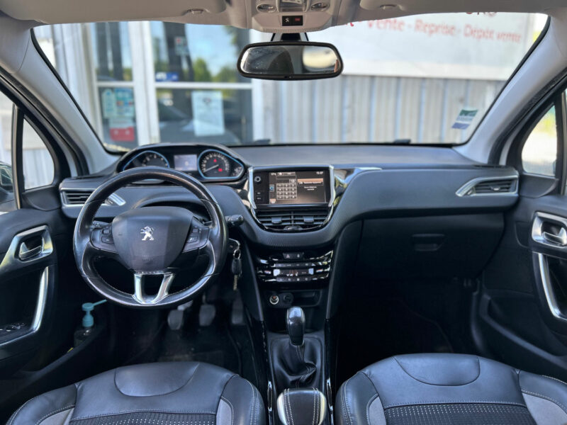 PEUGEOT 2008 2015