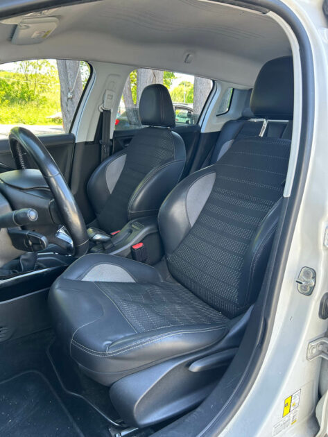 PEUGEOT 2008 2015