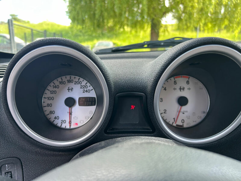 ALFA ROMEO 156 2003
