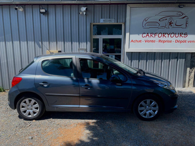 PEUGEOT 207 2006