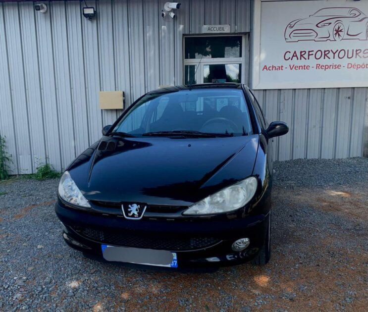 PEUGEOT 206 2004