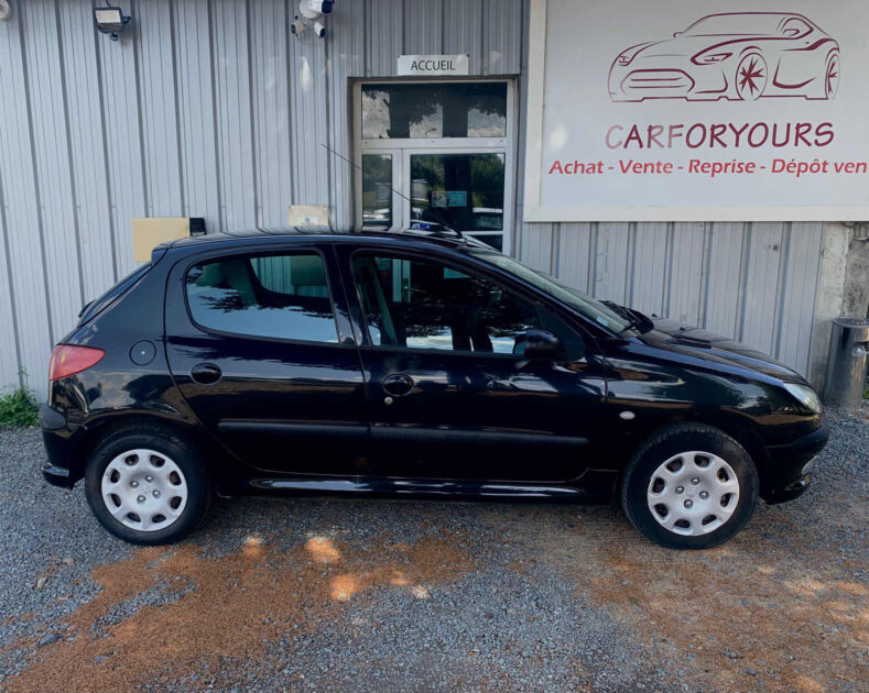 PEUGEOT 206 2004