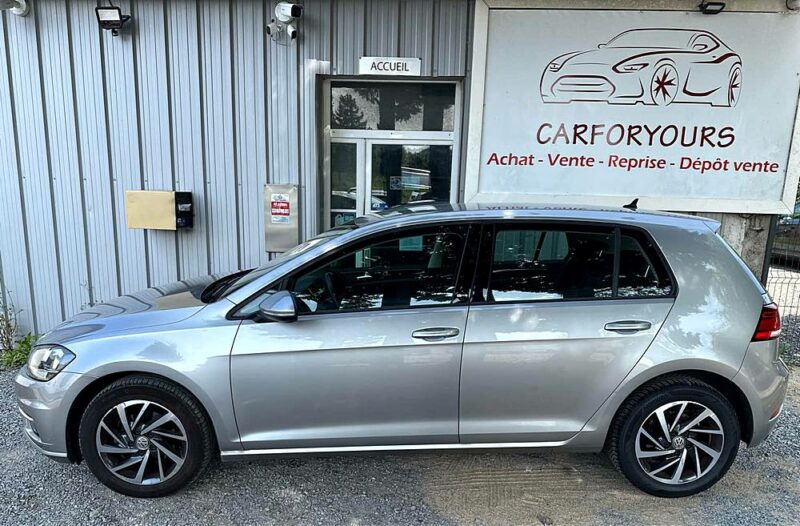 VOLKSWAGEN GOLF 2017